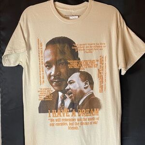 Martin Luther King, Jr. Inspirational Quotes Unisex Graphic Tee